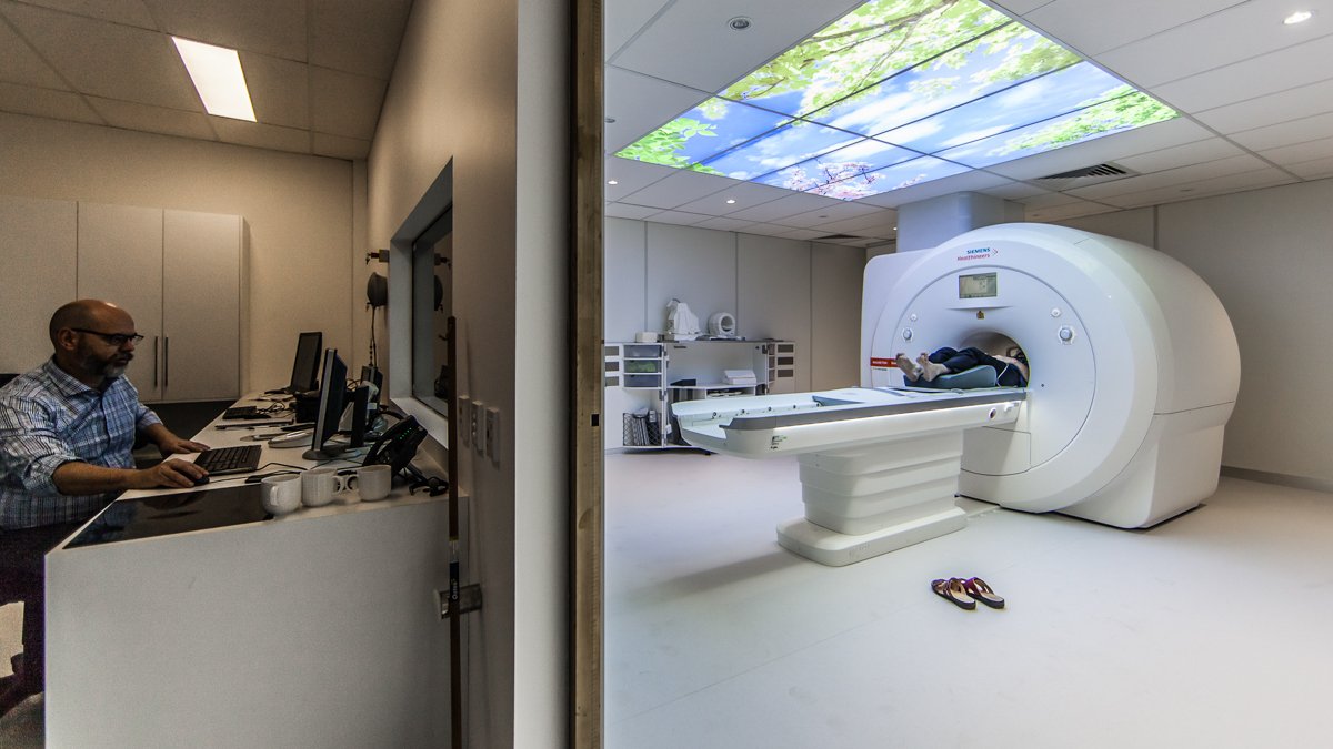 ADVANCED DIAGNOSTIC IMAGING & INTERVENTION - Interior Design